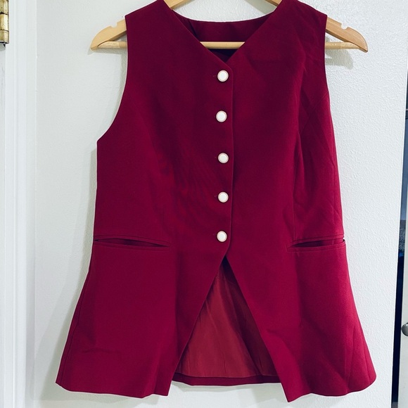 90’s Chic Burgundy Button Down Vest Top size Medium - Picture 2 of 7